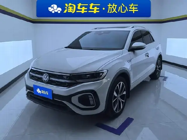 Volkswagen T-Roc 2023, 40 800 км