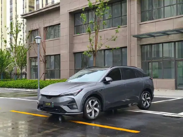 BAIC Arcfox Alpha T5 2025, 10 000 км