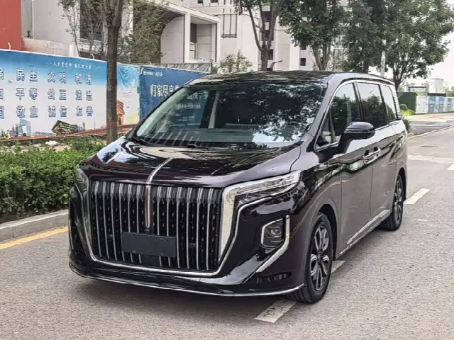 Hongqi HQ9 2023, 71 000 км