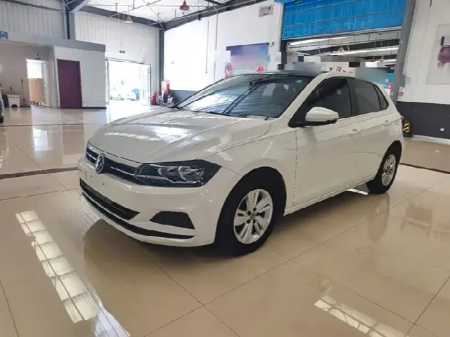 Volkswagen Polo 2021, 91 200 км
