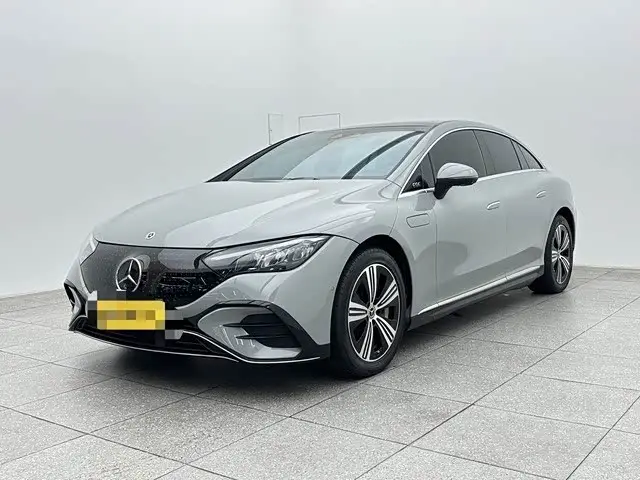 Mercedes-Benz EQE 2022, 67 900 км