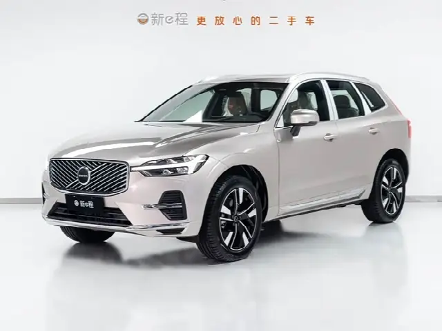 Volvo XC60 2026, новый