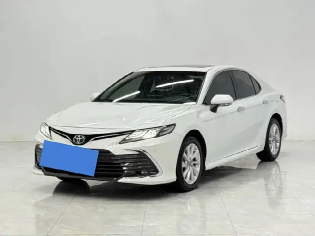 Toyota Camry 2023, 47 000 км