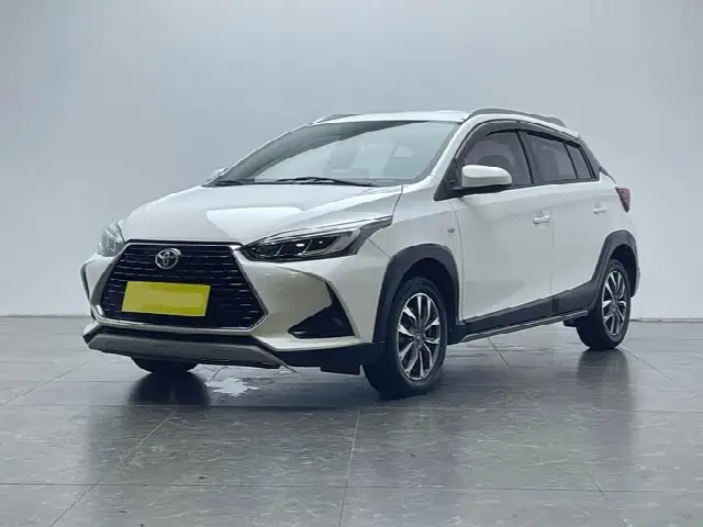 Toyota Yaris L Hatchback 2022, 38 000 км