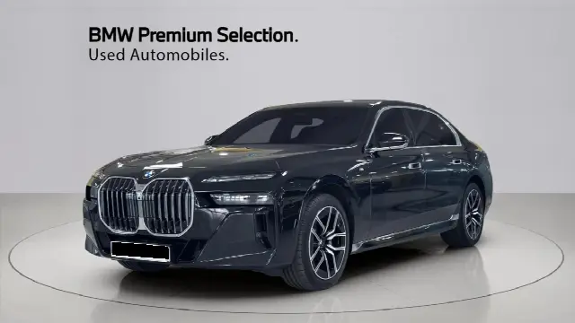 BMW 7 Series 2022, 14 021 км
