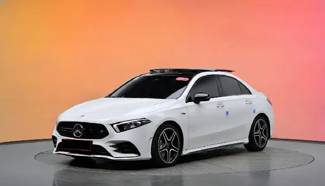 Mercedes-Benz A-Class 2019, 72 208 км
