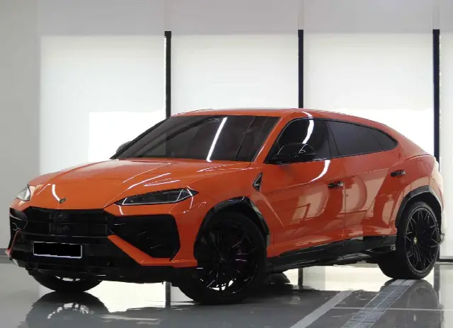 Lamborghini Urus 2018, новый