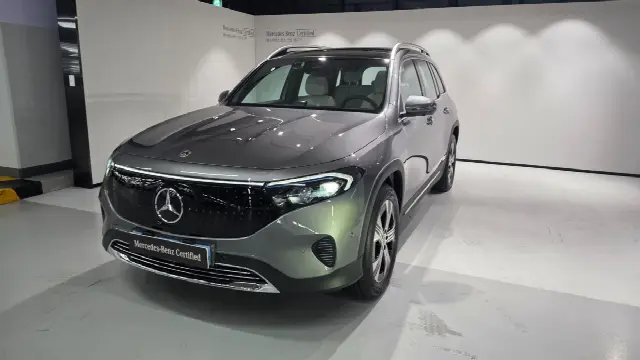 Mercedes-Benz EQB 2022, новый
