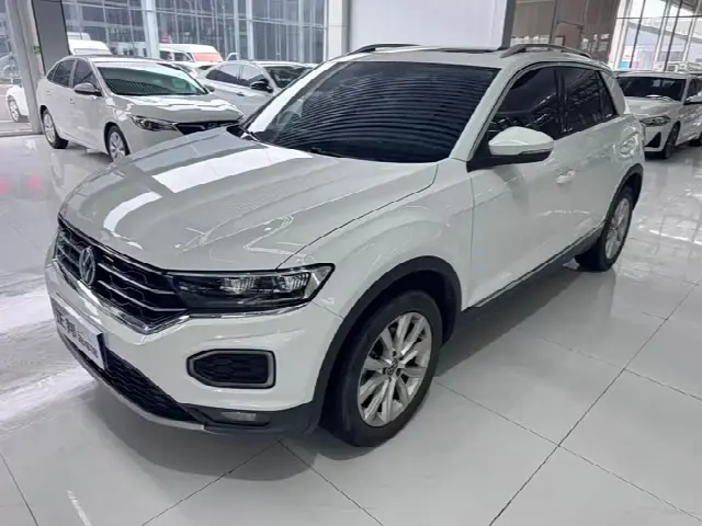 Volkswagen T-Roc 2022, 29 000 км