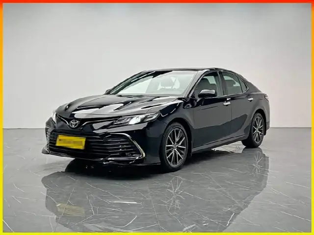 Toyota Camry 2021, 78 000 км