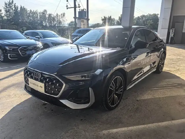 Audi A5L 2026, новый