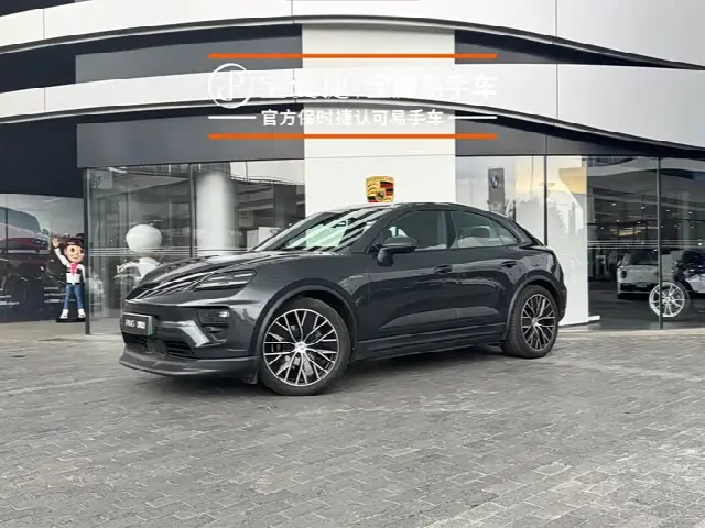 Porsche Macan EV 2024, 16 130 км