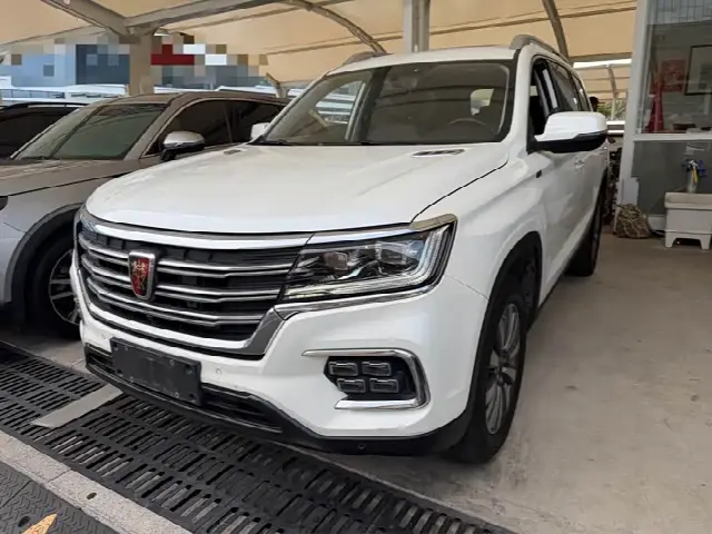 Roewe RX8 2019, 26 000 км