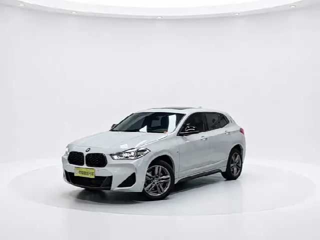 BMW X2 2023, 31 000 км