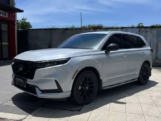 Honda CR-V Hybrid 2023, 22 000 км
