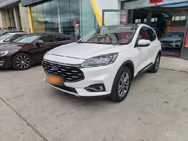 Ford Escape 2020, 70 600 км