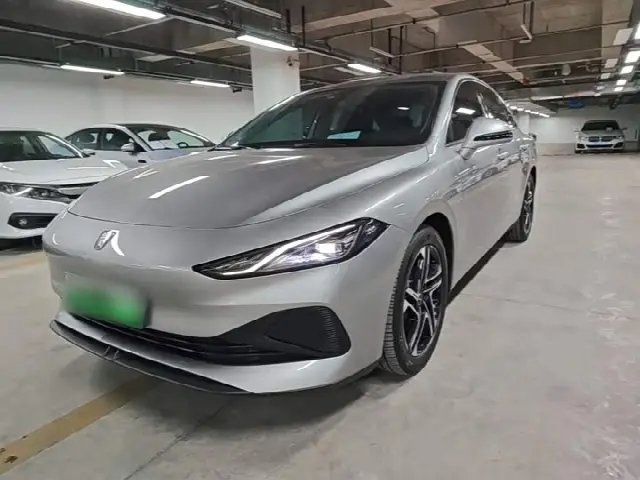 Roewe D7 2023, 39 500 км