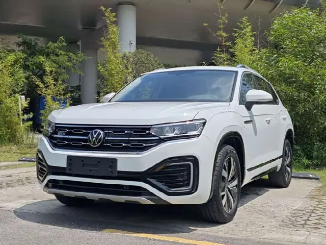 Volkswagen Tayron GTE Hybrid 2022, 62 000 км