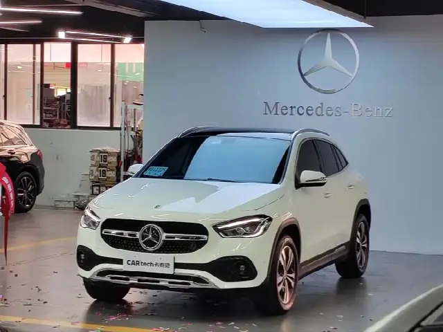 Mercedes-Benz GLA-Class 2022, 18 000 км