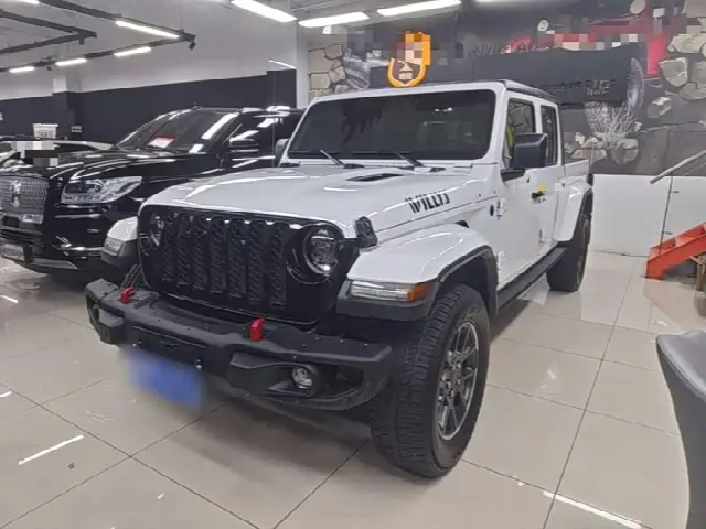 Jeep Gladiator 2023, 57 100 км