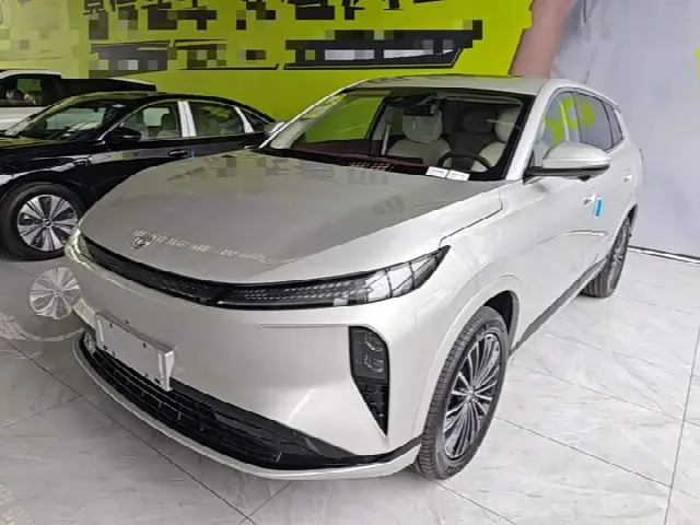 Dongfeng Aeolus L8 2025, новый