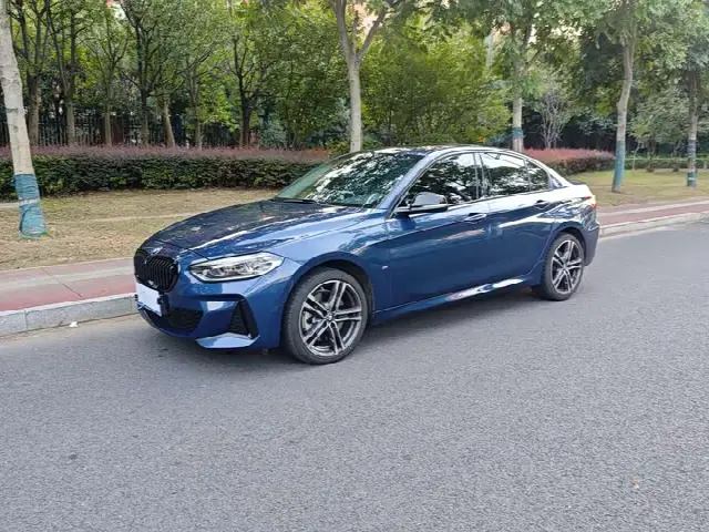 BMW 1 Series 2022, 23 000 км
