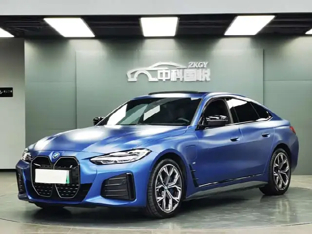 BMW i4 2022, 56 000 км