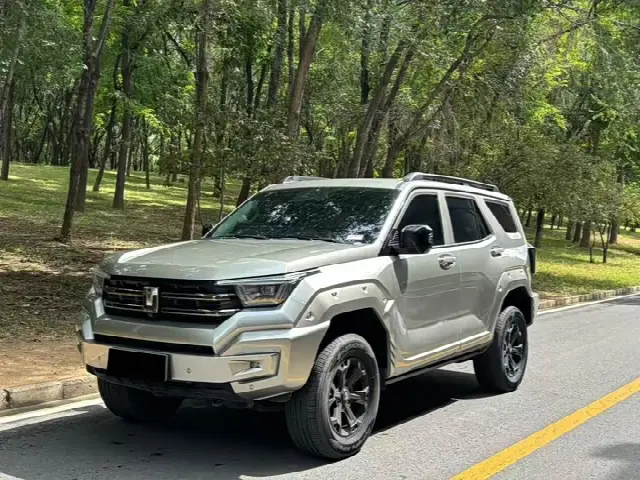 Tank 400 Hybrid 2024, 55 000 км