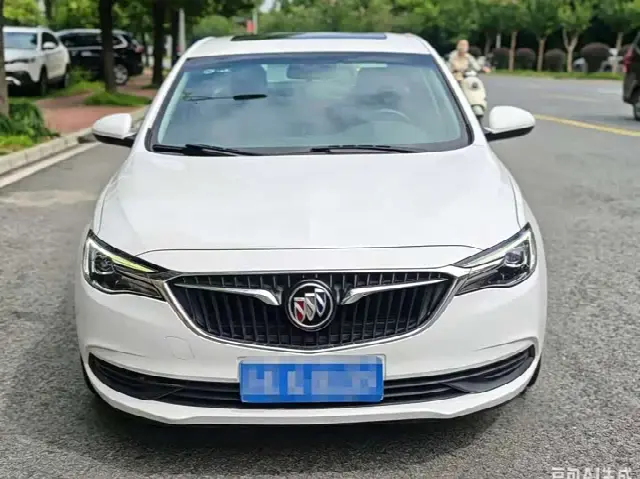 Buick Excelle GT 2021, 56 000 км