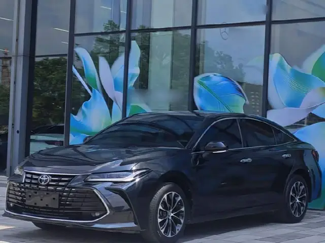 Toyota Avalon 2023, 29 300 км