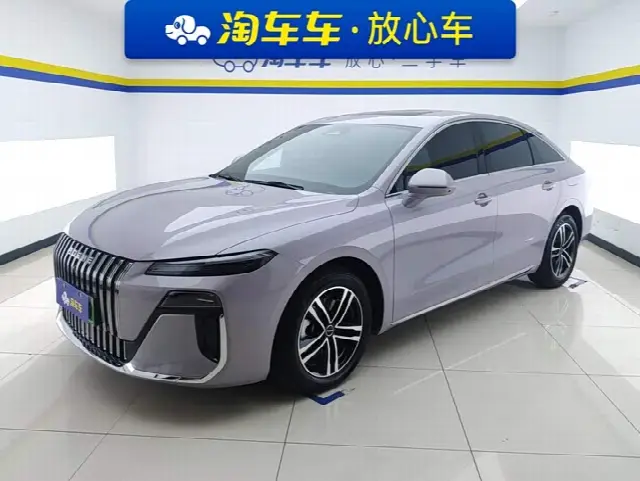 Roewe M7 DMH 2025, 4 800 км
