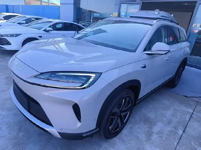 BYD Sea Lion 07 DM-i Hybrid 2025, новый