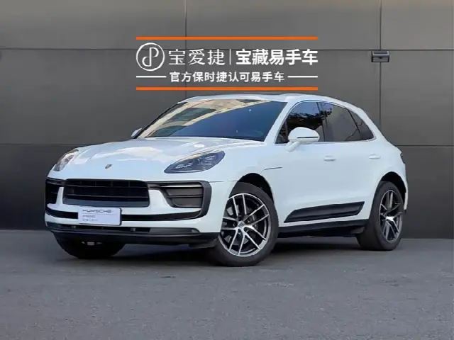 Porsche Macan 2024, 17 000 км