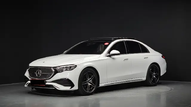 Mercedes-Benz E-Class 2024, новый