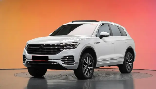 Volkswagen Touareg 2019, 60 087 км