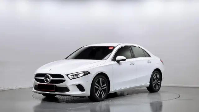Mercedes-Benz A-Class 2019, 30 958 км