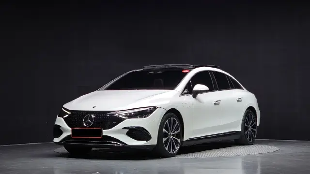 Mercedes-Benz EQE 2022, 76 566 км