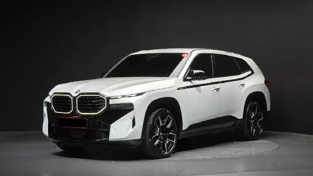 BMW XM 2023, 2 836 км