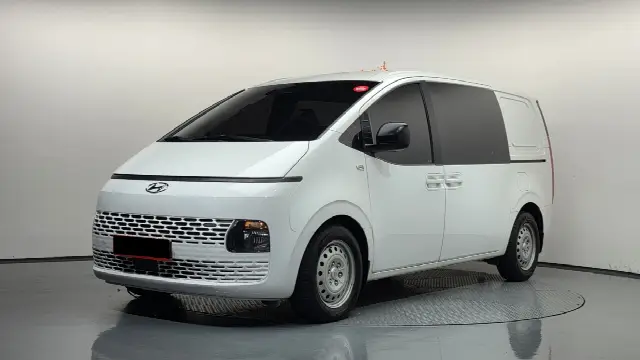 Hyundai Staria 2021, 34 692 км