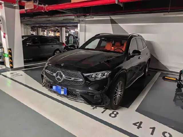 Mercedes-Benz GLC-Class 2024, 16 000 км