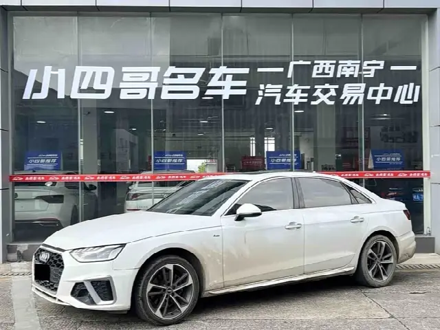 Audi A4L 2024, 24 000 км