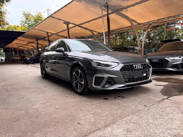 Audi A4L 2022, 29 000 км