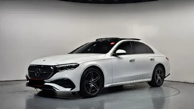 Mercedes-Benz E-Class 2024, 9 878 км