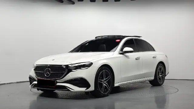 Mercedes-Benz E-Class 2024, новый