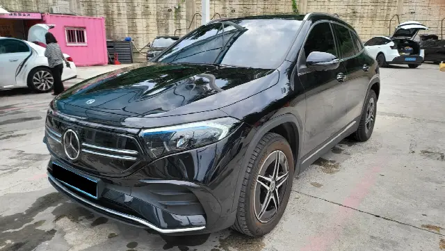 Mercedes-Benz EQA 2021, 14 700 км