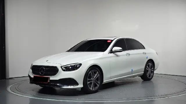Mercedes-Benz E-Class 2016, 80 181 км