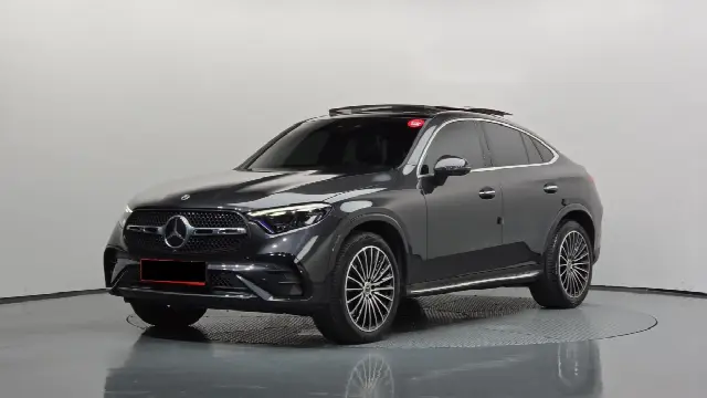 Mercedes-Benz GLC-Class 2023, 49 983 км