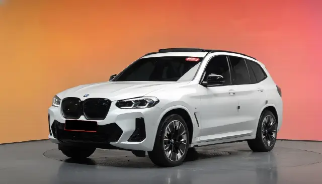 BMW iX3 2021, 51 401 км