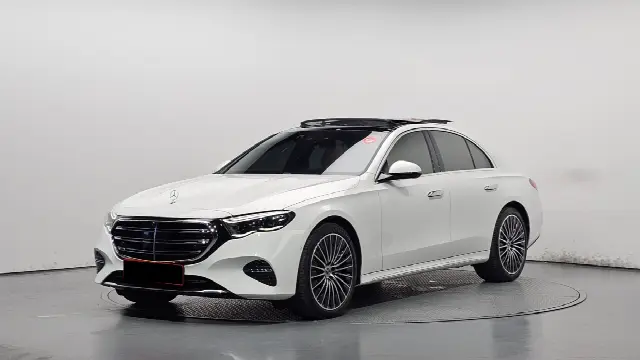 Mercedes-Benz E-Class 2024, 21 435 км