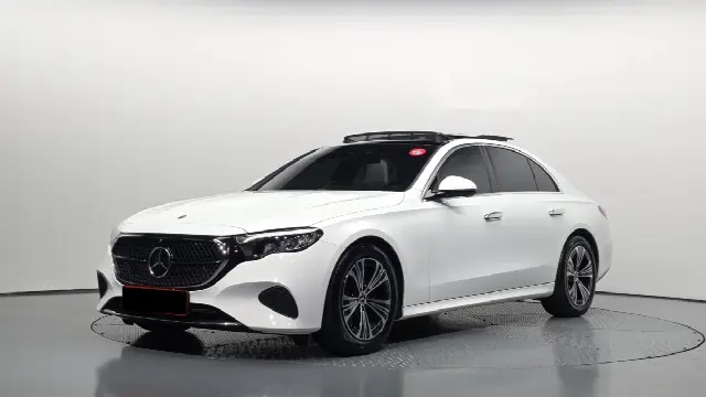 Mercedes-Benz E-Class 2024, 13 798 км